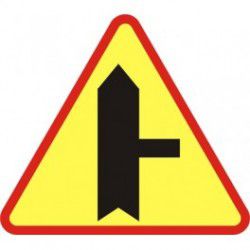 A-6b Znak Skrzyżowanie z drogą podporządkowaną występującą po prawej stronie